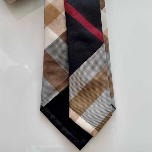 🔥POWER TIE🔥AUTH BURBERRY MANSTON NOVACHECK BROAD MOTIF TIE🔥RARE & EXCLUSIVE - Picture 6 of 7